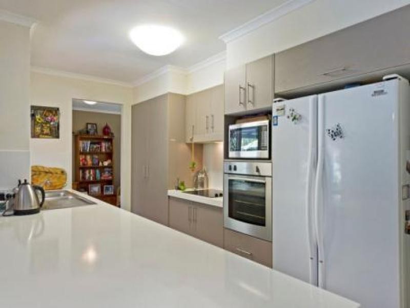 35 Mildura Drive HELENSVALE 4212, Helensvale QLD 4212