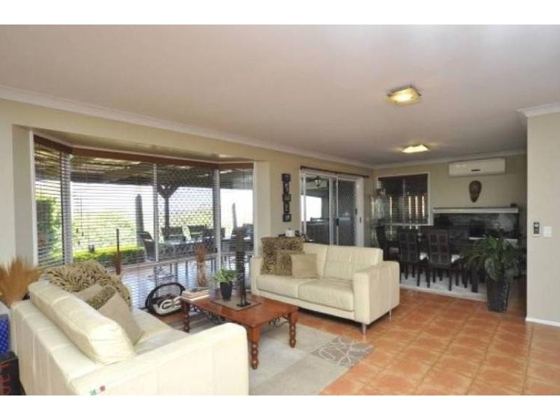 23 Crestridge Crescent OXENFORD 4210, Oxenford QLD 4210