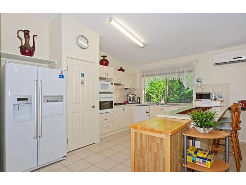 8 Carmarthen Circuit PACIFIC PINES 4211, Pacific Pines QLD 4211