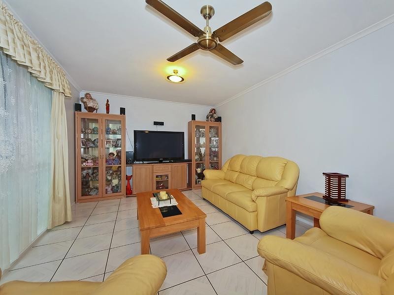 11 Banka Avenue JACOBS WELL 4208, Jacobs Well QLD 4208