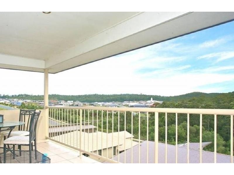 12 Chesterton Street PACIFIC PINES 4211, Pacific Pines QLD 4211