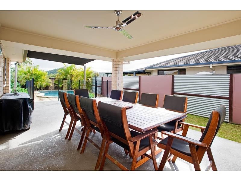 11 Govett Street PACIFIC PINES 4211, Pacific Pines QLD 4211