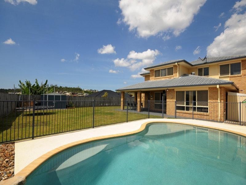 18 Beerwah  Street PACIFIC PINES 4211, Pacific Pines QLD 4211
