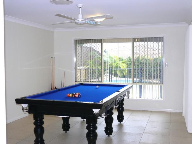 18 Beerwah  Street PACIFIC PINES 4211, Pacific Pines QLD 4211