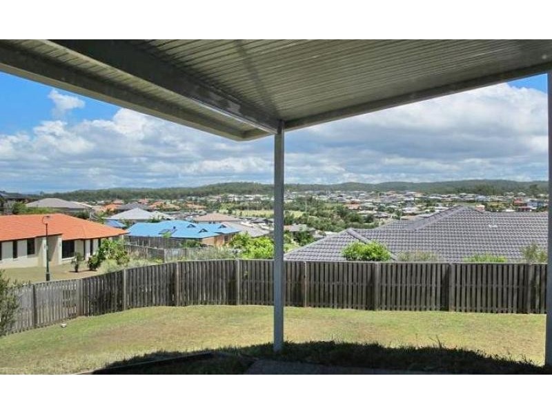 29 Angourie  Crescent PACIFIC PINES 4211, Pacific Pines QLD 4211