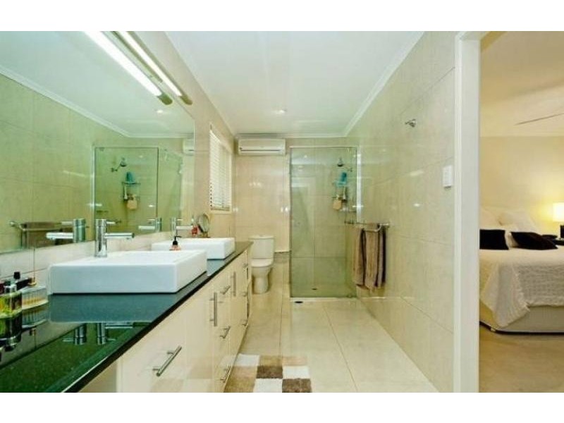 9 Rosedale Place HELENSVALE 4212, Helensvale QLD 4212