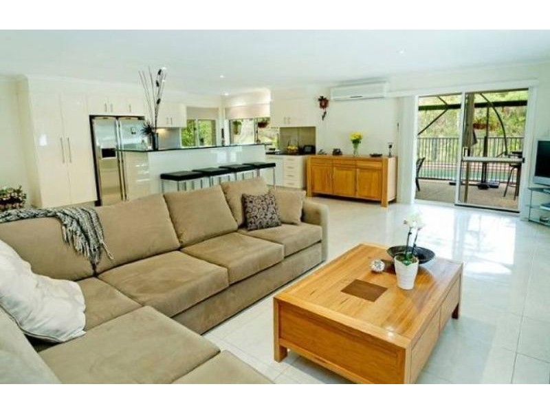 9 Rosedale Place HELENSVALE 4212, Helensvale QLD 4212