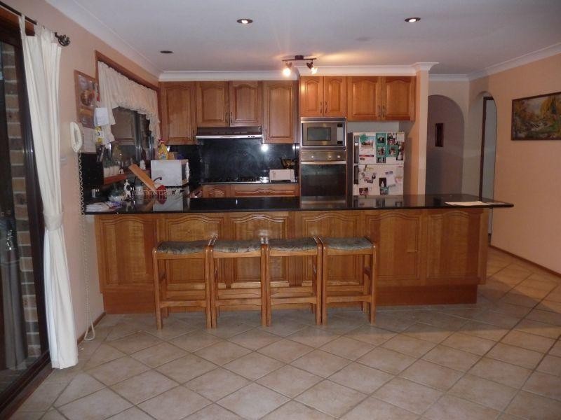 25 Columbia Street KEARNS 2558, Kearns NSW 2558