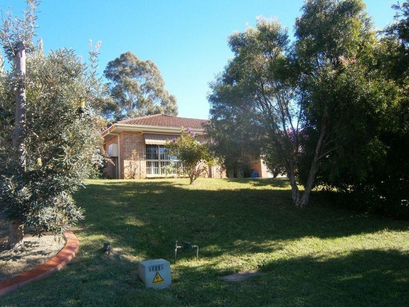 8 Bardolph Avenue ROSEMEADOW 2560, Rosemeadow NSW 2560