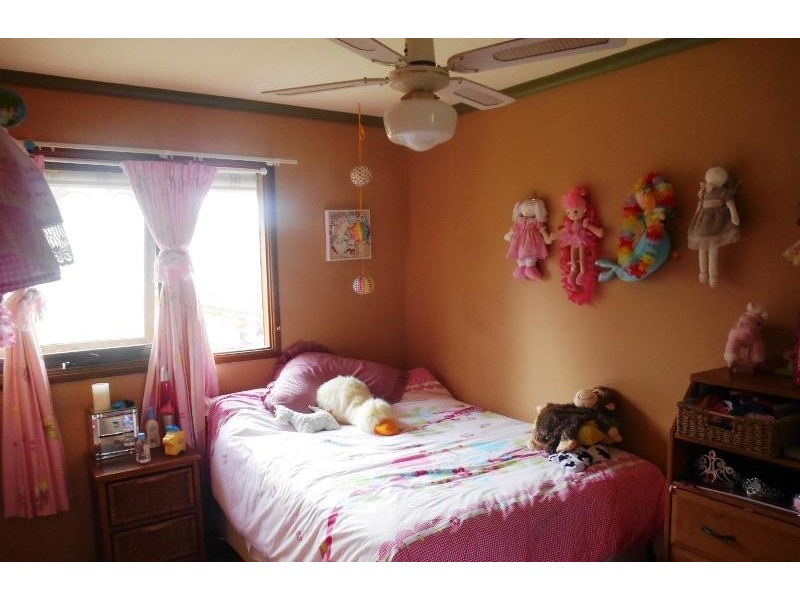 6 Rudge Place AMBARVALE 2560, Ambarvale NSW 2560