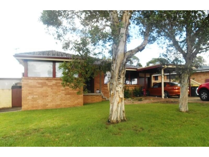3 Cooradilla  Place BRADBURY 2560, Bradbury NSW 2560