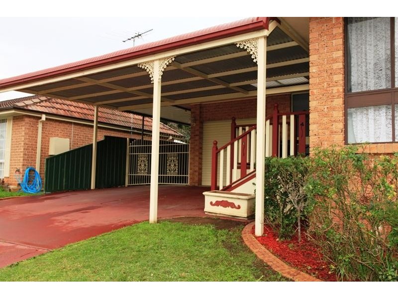 22 Romilly Place, Ambarvale NSW 2560