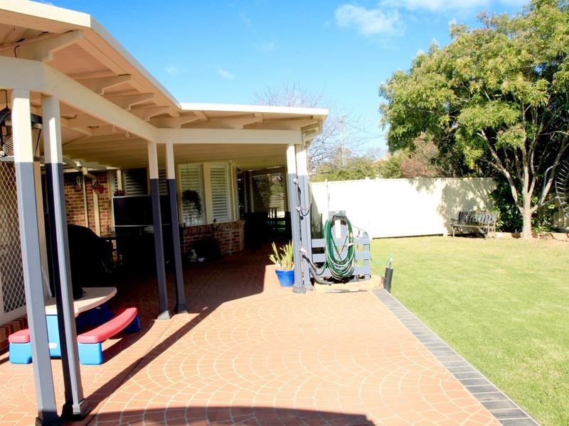 6 Denison Place, Appin NSW 2560