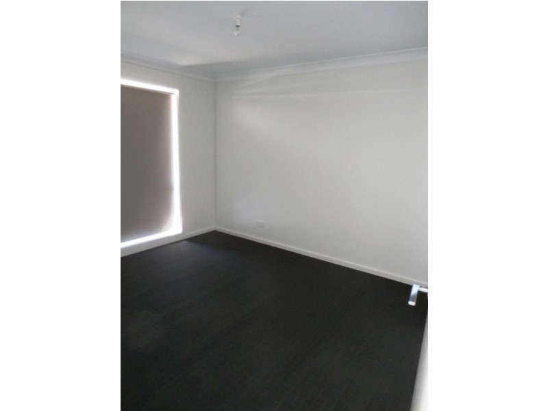 6 Kingfisher Road, Appin NSW 2560