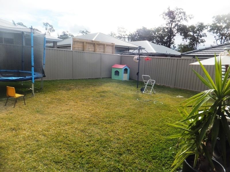 6 Kingfisher Road, Appin NSW 2560