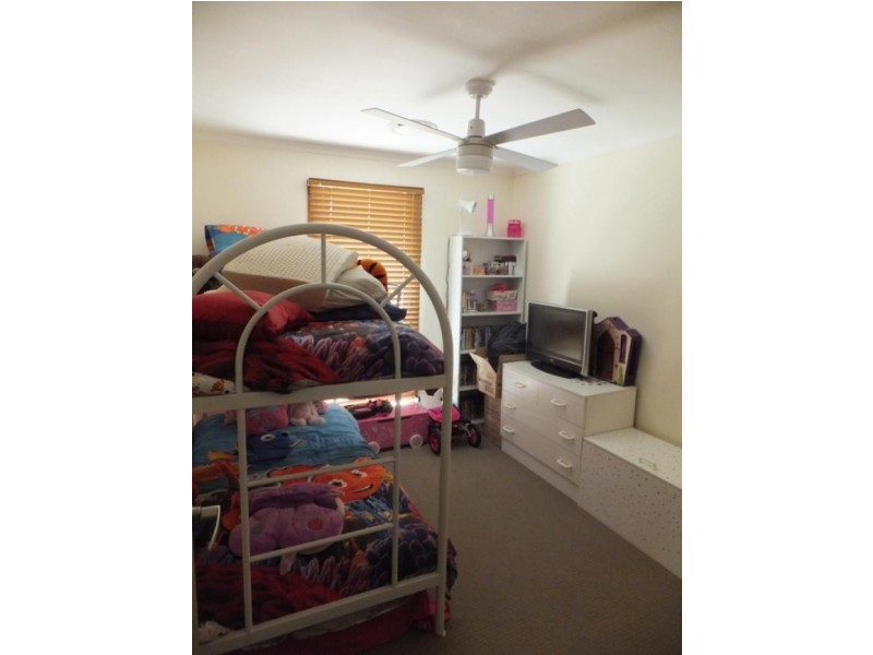 3 Woodlands Road, St Helens Park NSW 2560