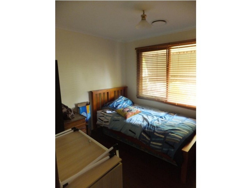 3 Woodlands Road, St Helens Park NSW 2560