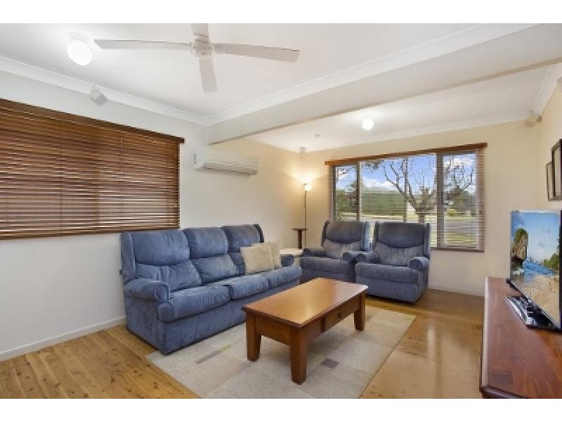 6 Kerr Street, Appin NSW 2560