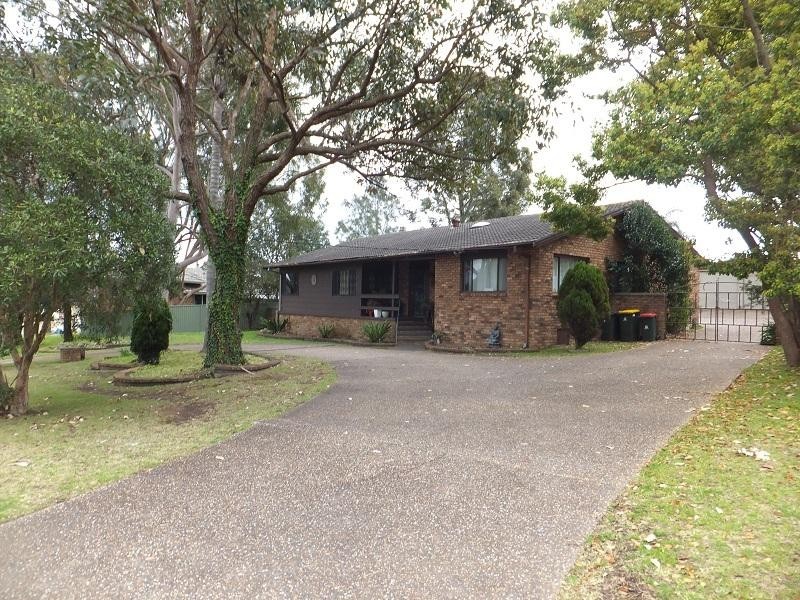 33 Winton Street, Appin NSW 2560