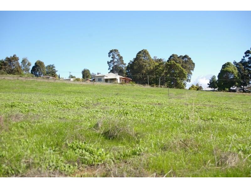 2 Hitchcock Drive NANNUP 6275, Nannup WA 6275