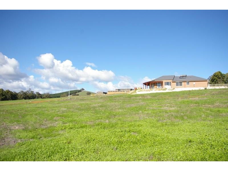 2 Hitchcock Drive NANNUP 6275, Nannup WA 6275