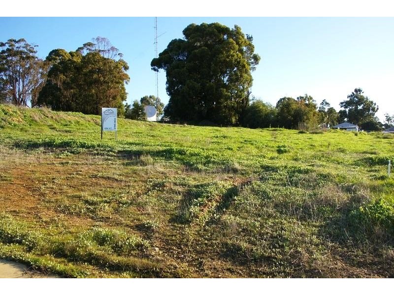 24 Hitchcock Drive NANNUP 6275, Nannup WA 6275