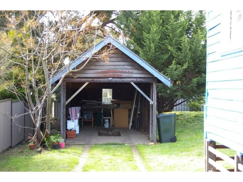 2 Higgins  Street NANNUP 6275, Nannup WA 6275