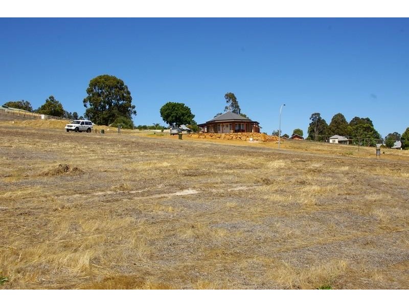 3 Hitchcock  Drive NANNUP 6275, Nannup WA 6275