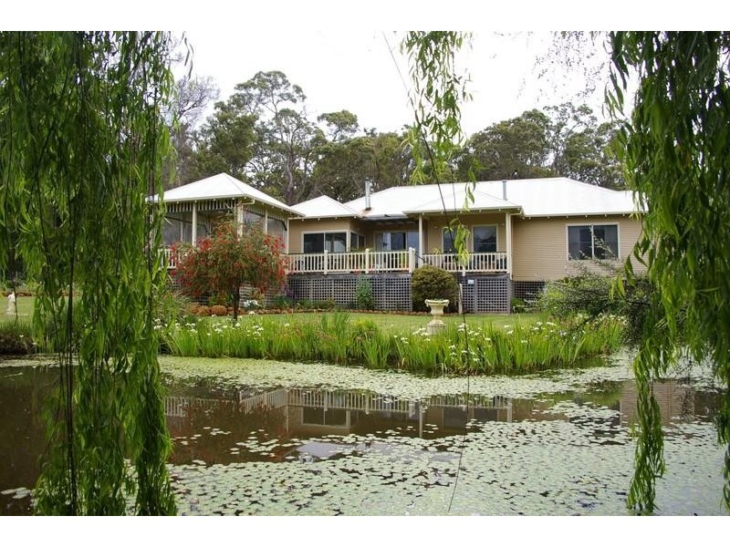 5 Roberts Road NANNUP 6275, Nannup WA 6275