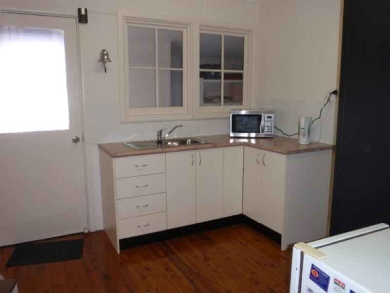 12 Adelong Street SUTHERLAND 2232, Sutherland NSW 2232