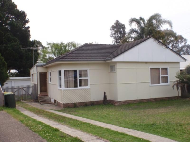 7 Amiens Avenue ENGADINE 2233, Engadine NSW 2233