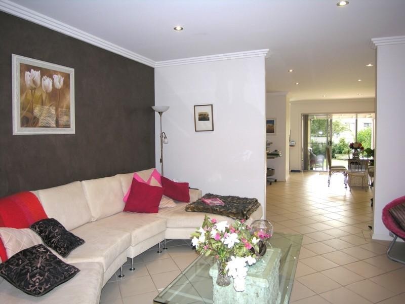 35 Holt Road SYLVANIA 2224, Sylvania NSW 2224