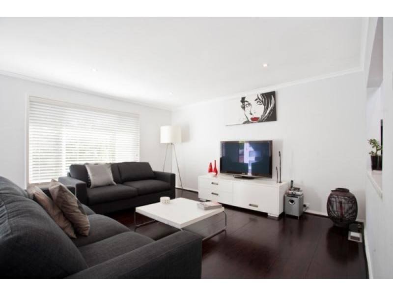 66 Serpentine Road KIRRAWEE 2232, Kirrawee NSW 2232