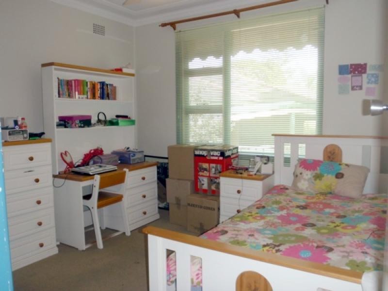 4 Aster Avenue, Miranda NSW 2228