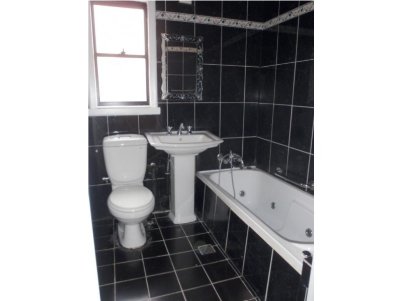 906  King Georges Road SOUTH HURSTVILLE 2221, South Hurstville NSW 2221