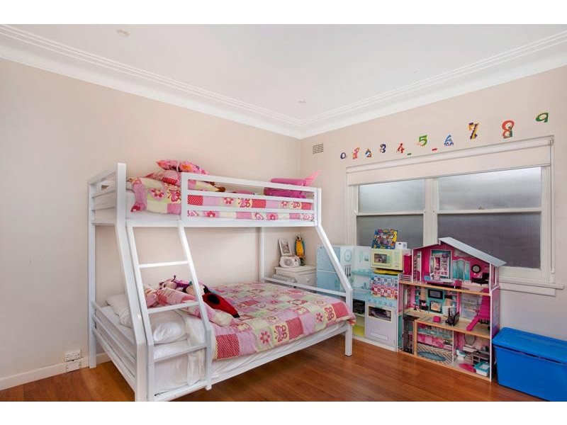 182 Kingsway  WOOLOOWARE 2230, Woolooware NSW 2230