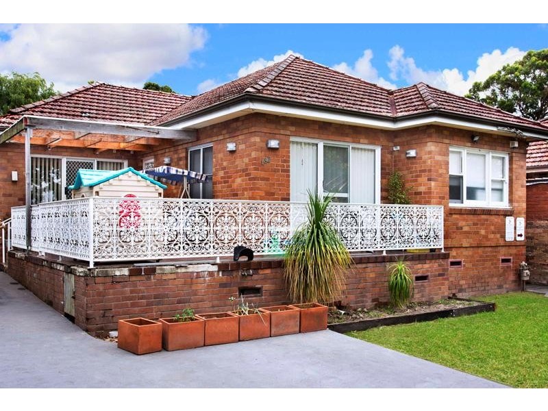 182 Kingsway  WOOLOOWARE 2230, Woolooware NSW 2230