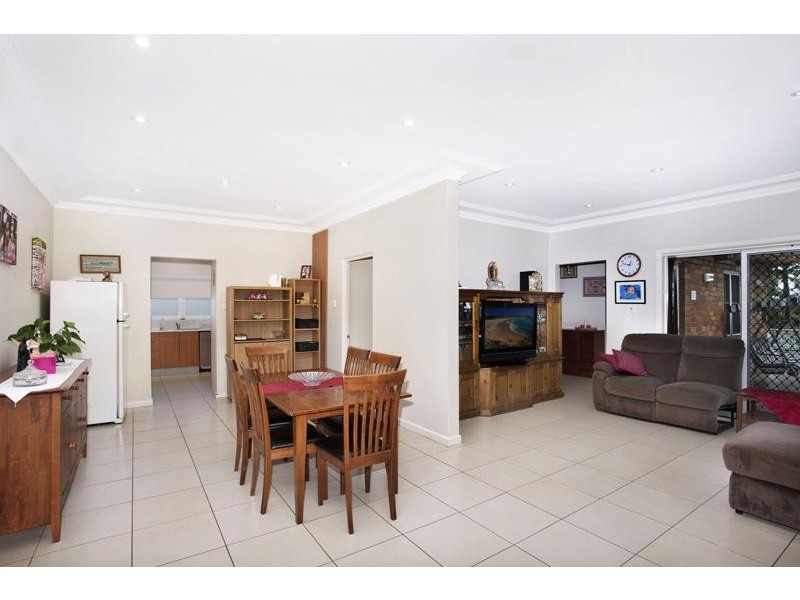 182 Kingsway  WOOLOOWARE 2230, Woolooware NSW 2230