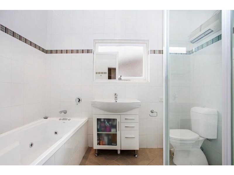 182 Kingsway  WOOLOOWARE 2230, Woolooware NSW 2230