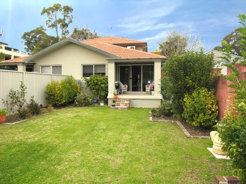 35A Holt Road, Sylvania NSW 2224