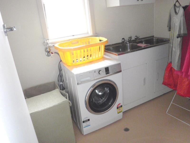 1 Tedman  Parade, Sylvania NSW 2224