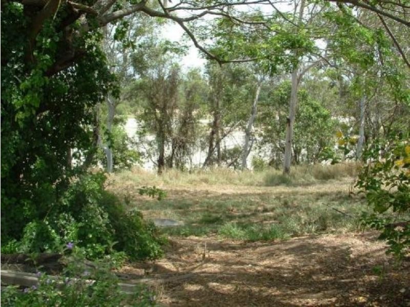 Kirknie QLD 4806