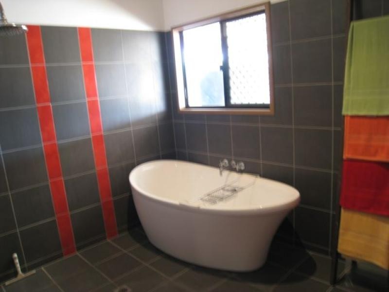 63 Kensington Avenue, Horseshoe Lagoon QLD 4809