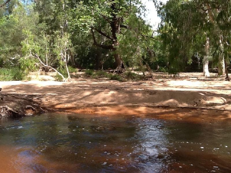 Majors Creek QLD 4816