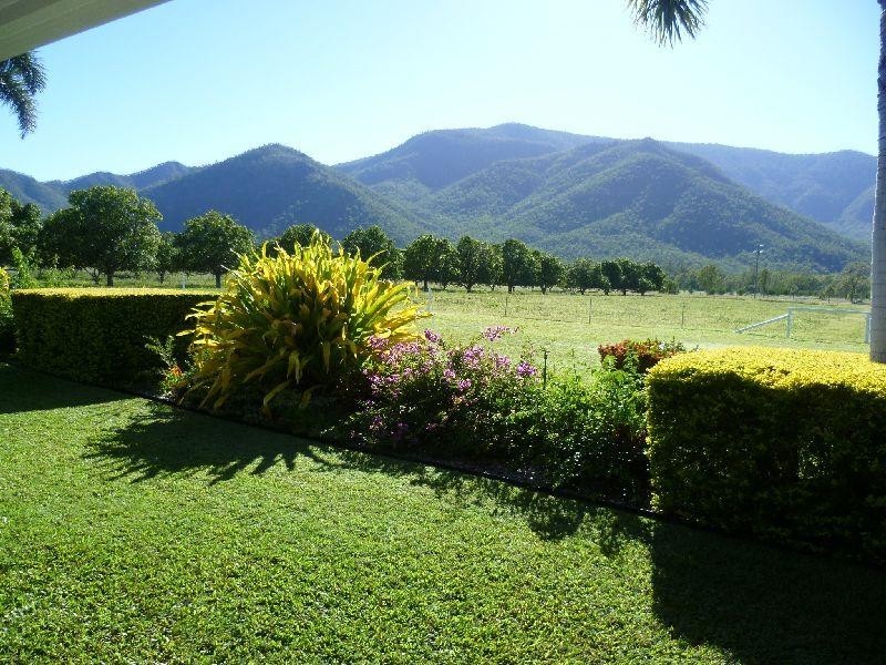 760 Mountview  Drive, Barringha QLD 4816