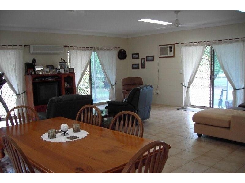 2473 Woodstock Giru Road, Majors Creek QLD 4816