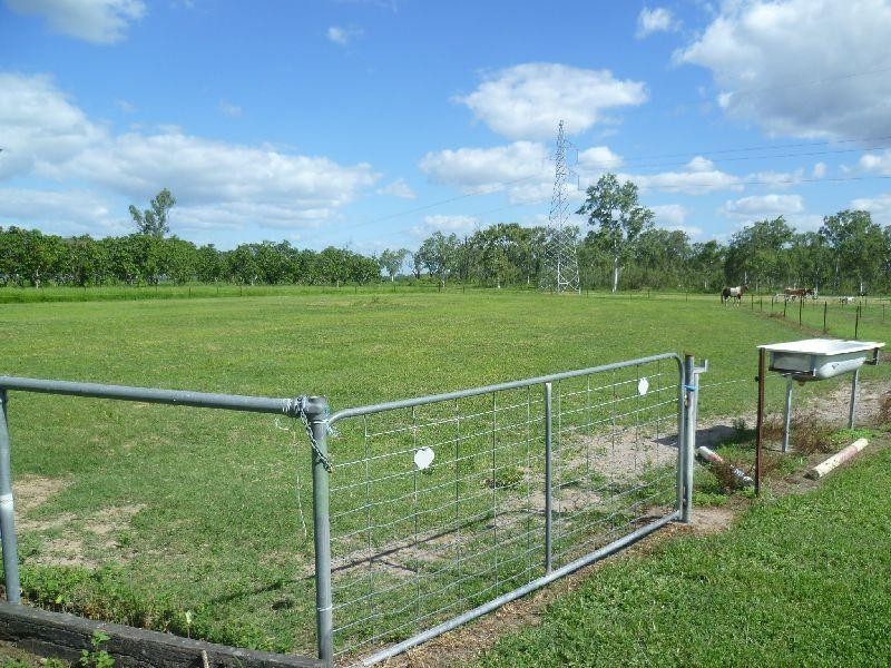 2473 Woodstock Giru Road, Majors Creek QLD 4816