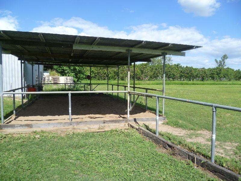 2473 Woodstock Giru Road, Majors Creek QLD 4816