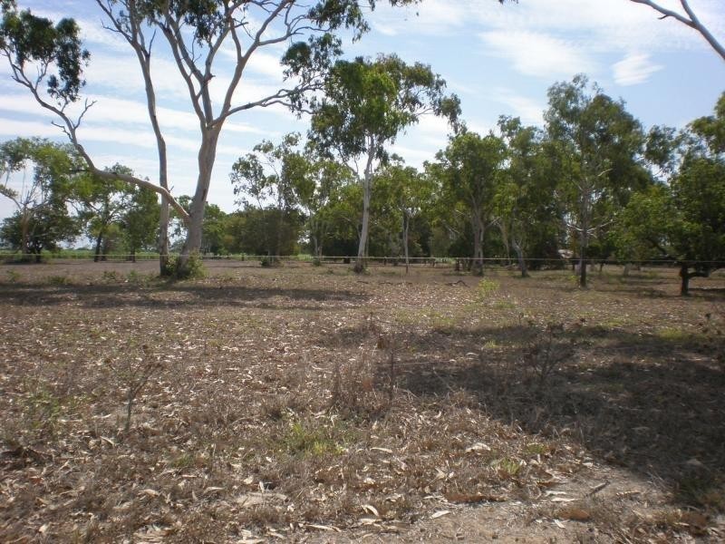 Jarvisfield QLD 4807
