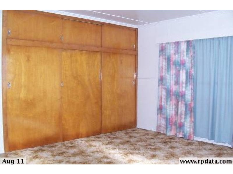 15 Dennis, Ayr QLD 4807